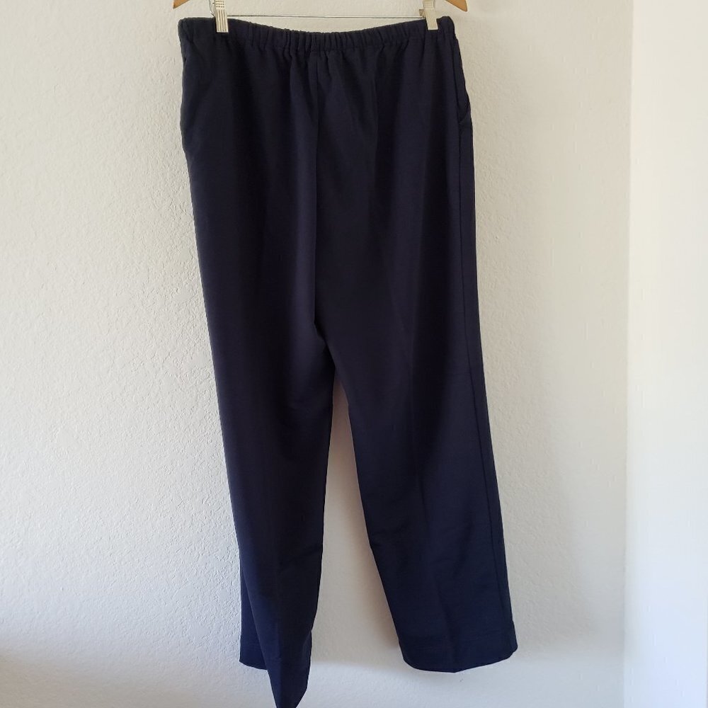 NWT - Jones New York Soft Knit Pants - Size L - Picture 2 of 3